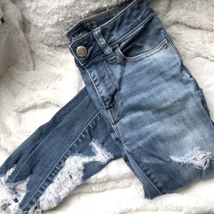 American Eagle Distressed Jeans